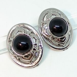 * vintage Ginnie Johansen black cab silver tone clip on earrings